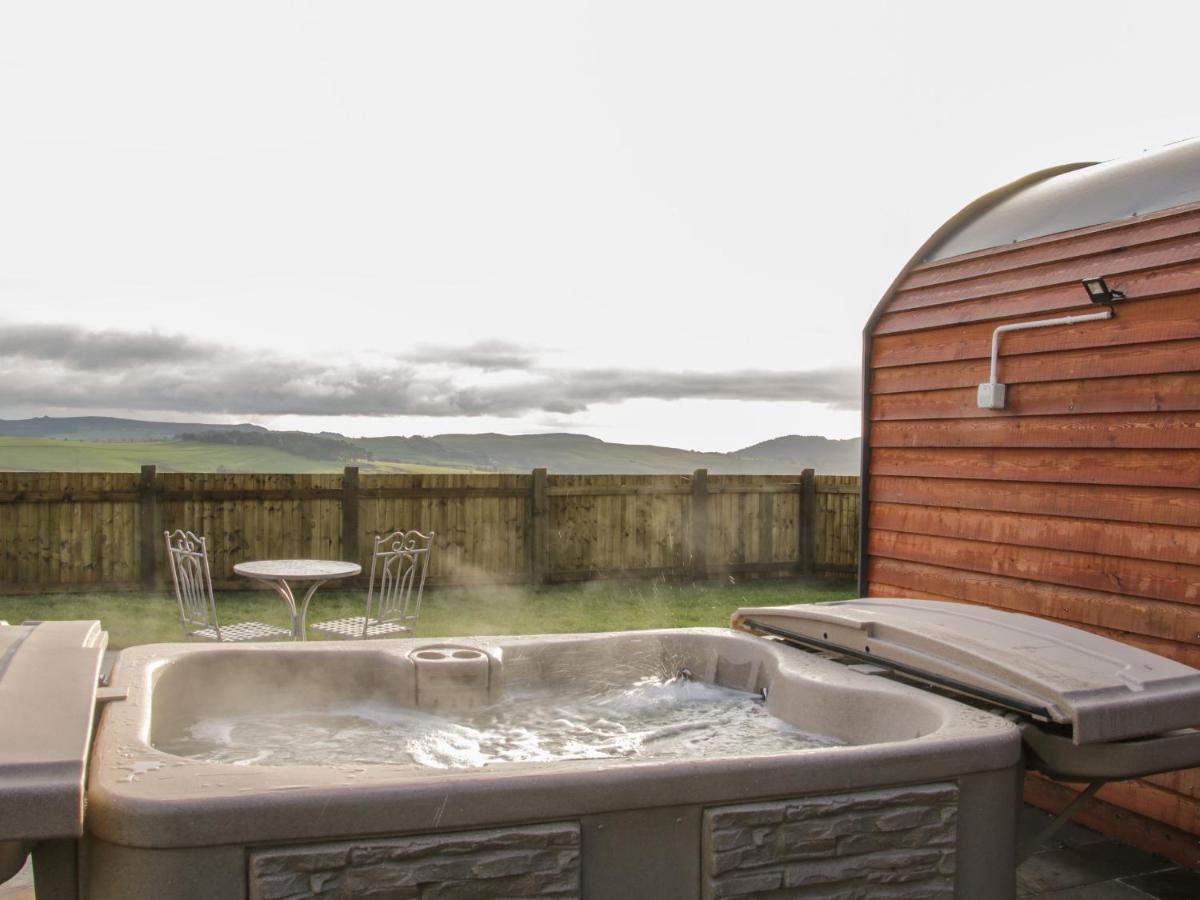 Stapeley Pod Villa Shrewsbury Exteriör bild