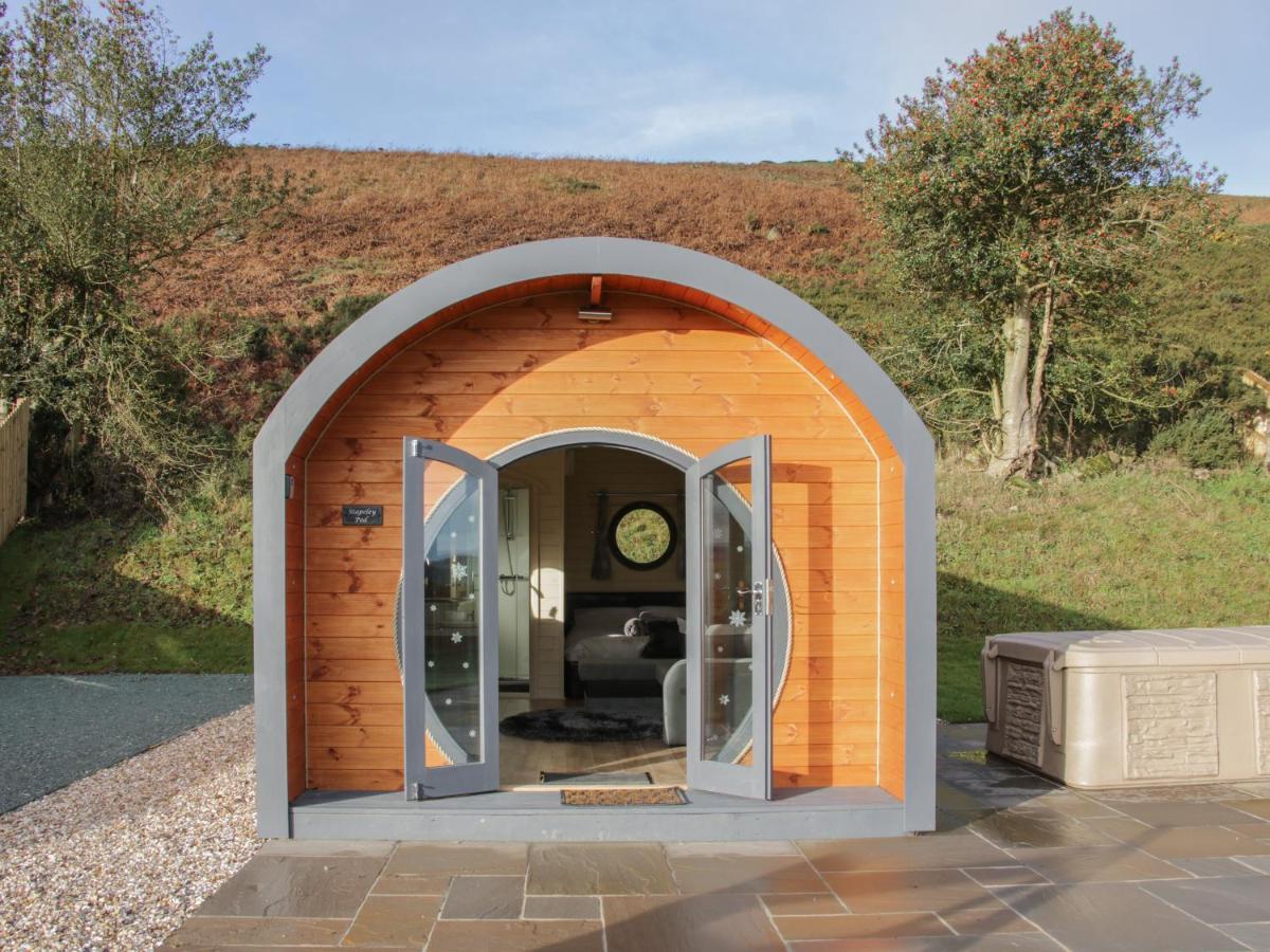 Stapeley Pod Villa Shrewsbury Exteriör bild